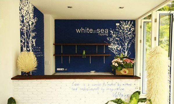 White@Sea Resort Ban Phe Exterior foto